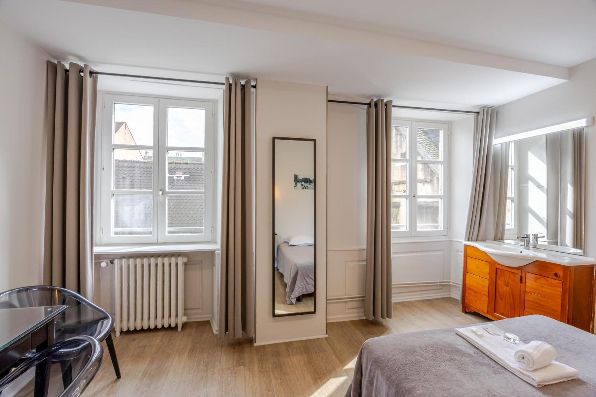 Hotel Patricia - Strasbourg Hyper Centre Buitenkant foto